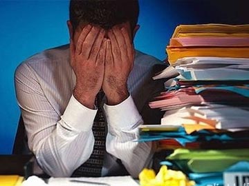 金山稱猝死員工非過(guò)勞死 系自身身體狀況所致